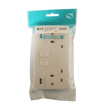 Securlec Switched Socket With USB A + C Double Pole Square Edge