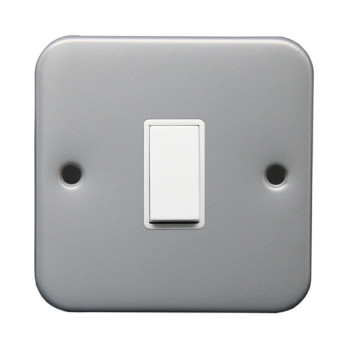 Securlec Metal Clad 1 Gang 2 Way Switch