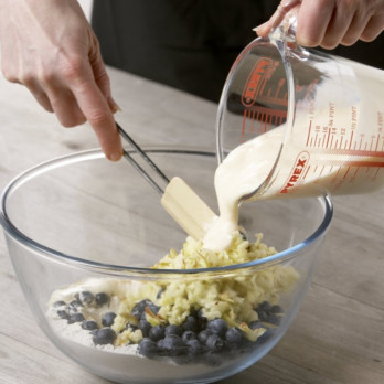 Pyrex Classic Bowl 2.0L - durable dishwasher safe